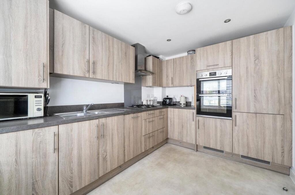 House in Reading - View 2