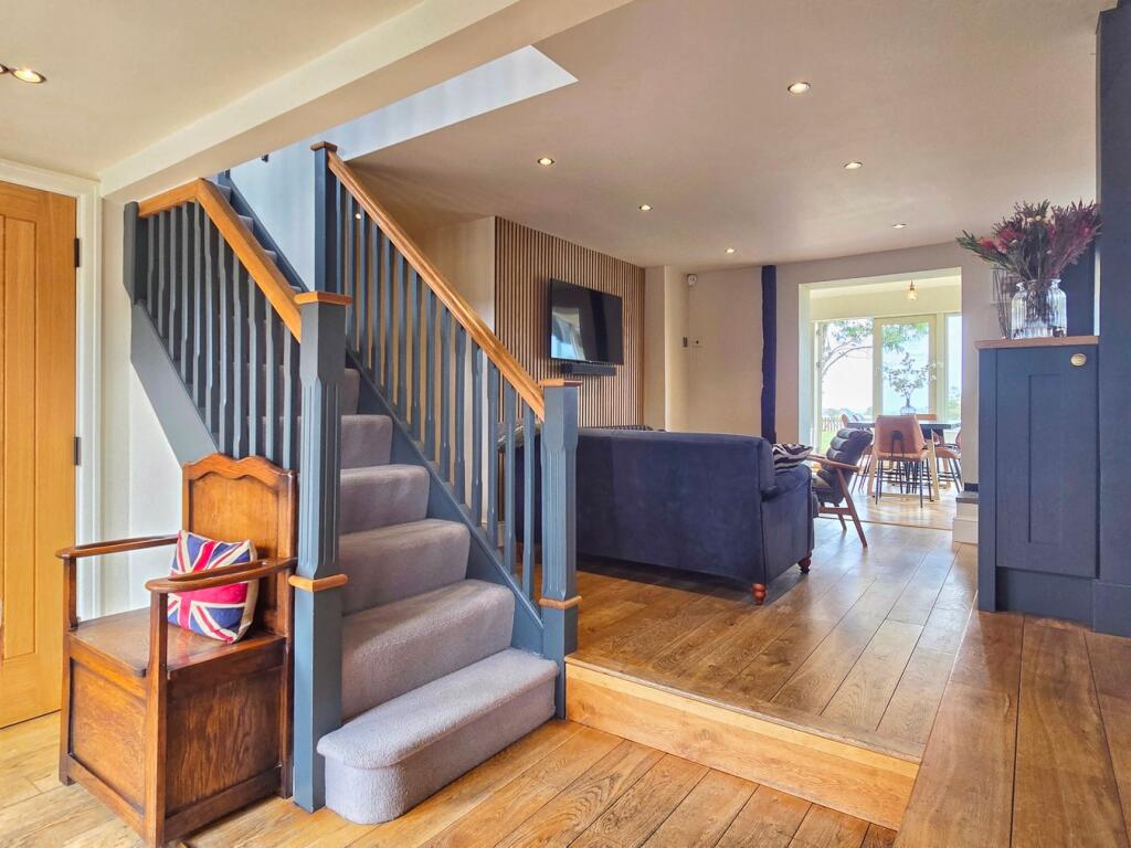 Limbersey Lane, Maulden, Bedfordshire, MK45 photo 2