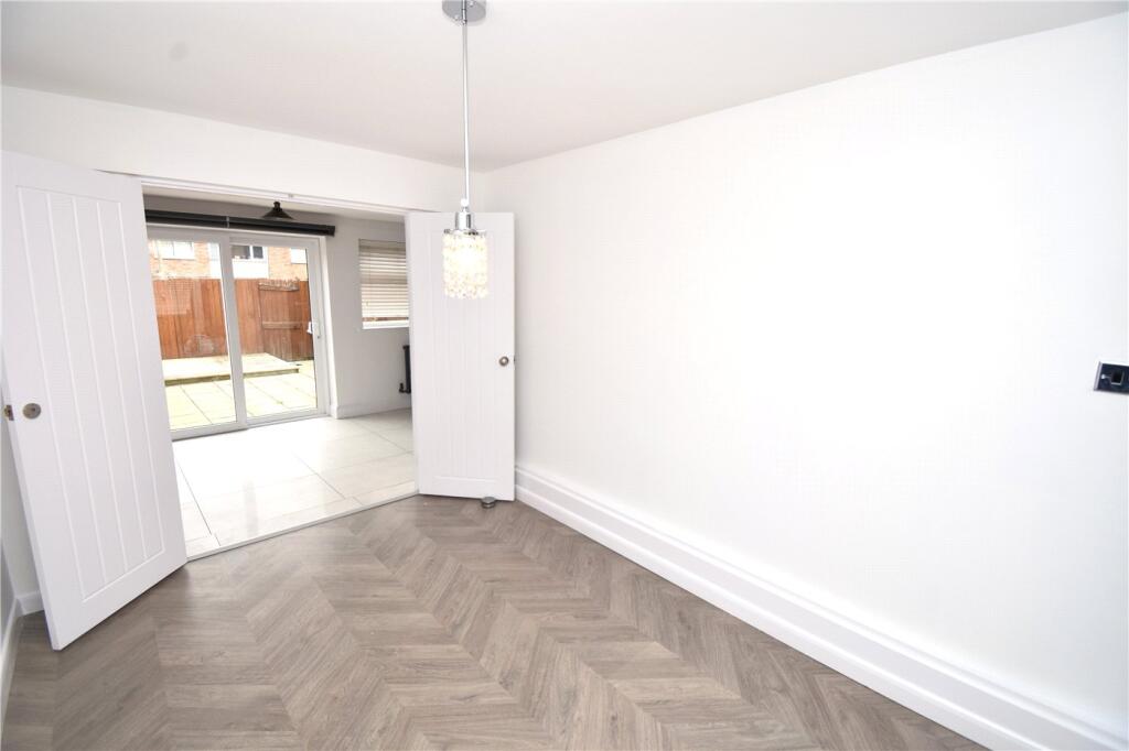 House in Ellesmere Port, The Coliseum - View 4