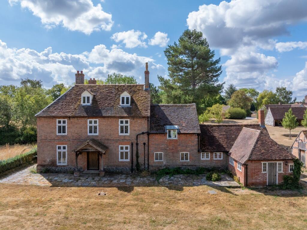 Main image of property: Lot 2 | Westbury Farm, Westbury Lane, Purley on Thames, Reading, RG8