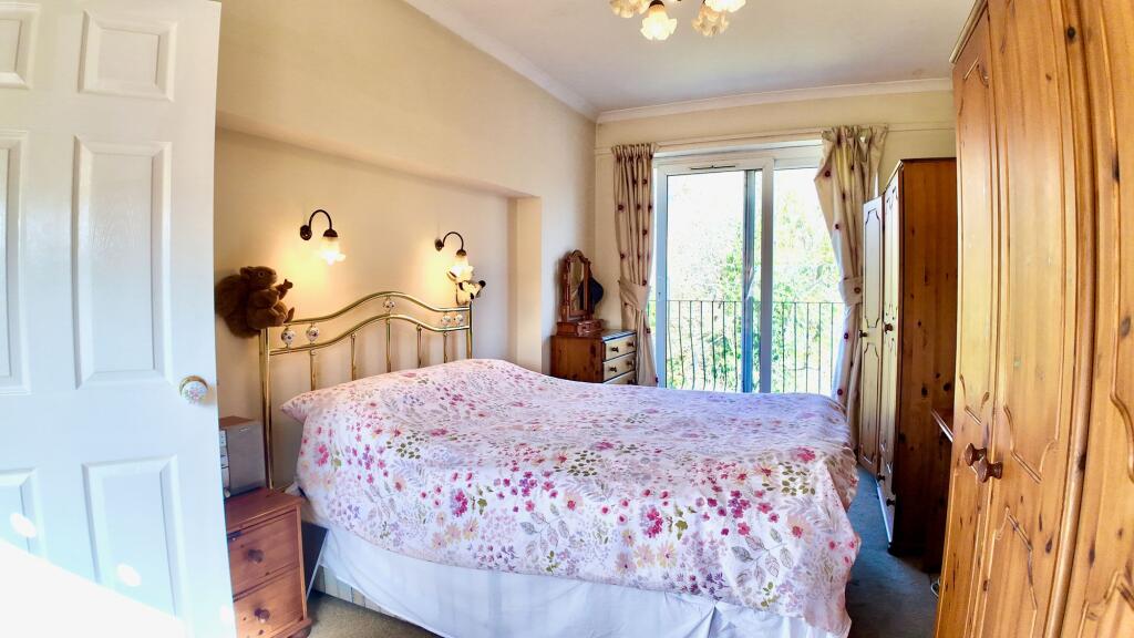 House in Blackwood, Cwmgelli, Caerphilly - View 5