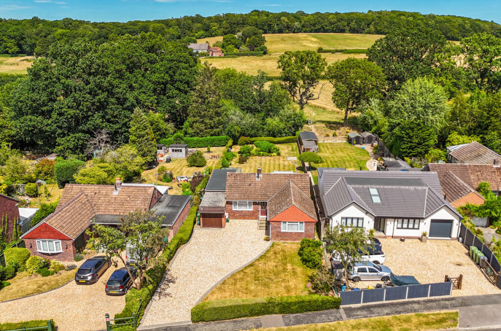 House in Basingstoke and Deane, Old Basing and Lychpit - View 3