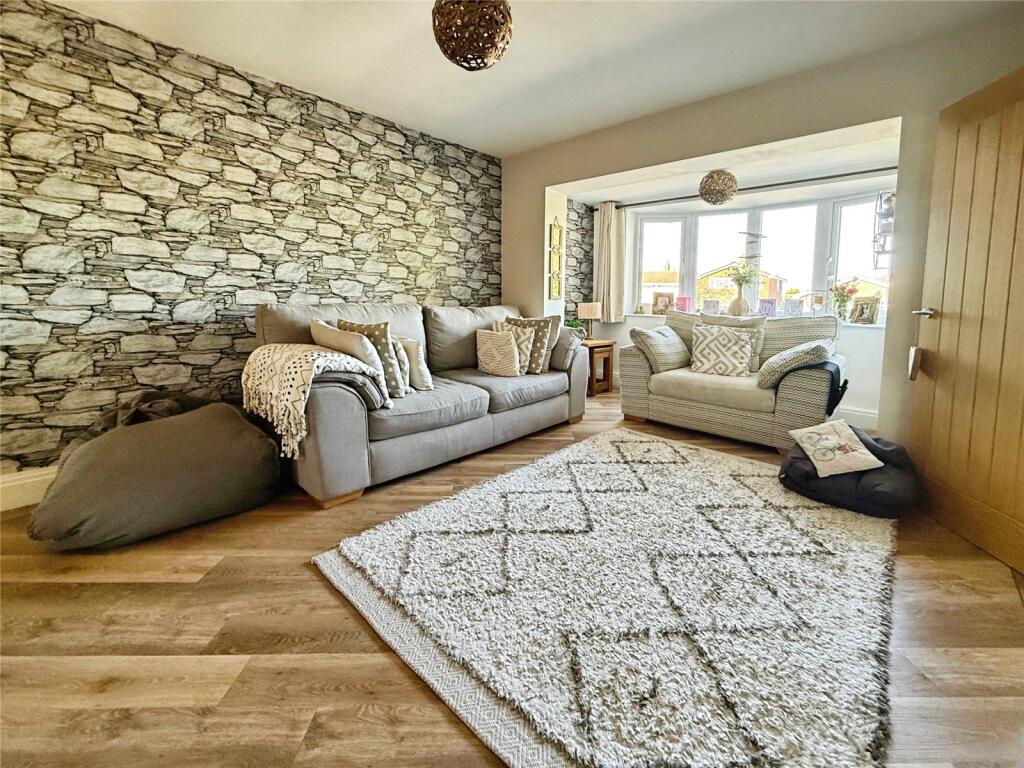 Additional image 5 of Hoylake Drive, Tividale, Oldbury, West Midlands, B69