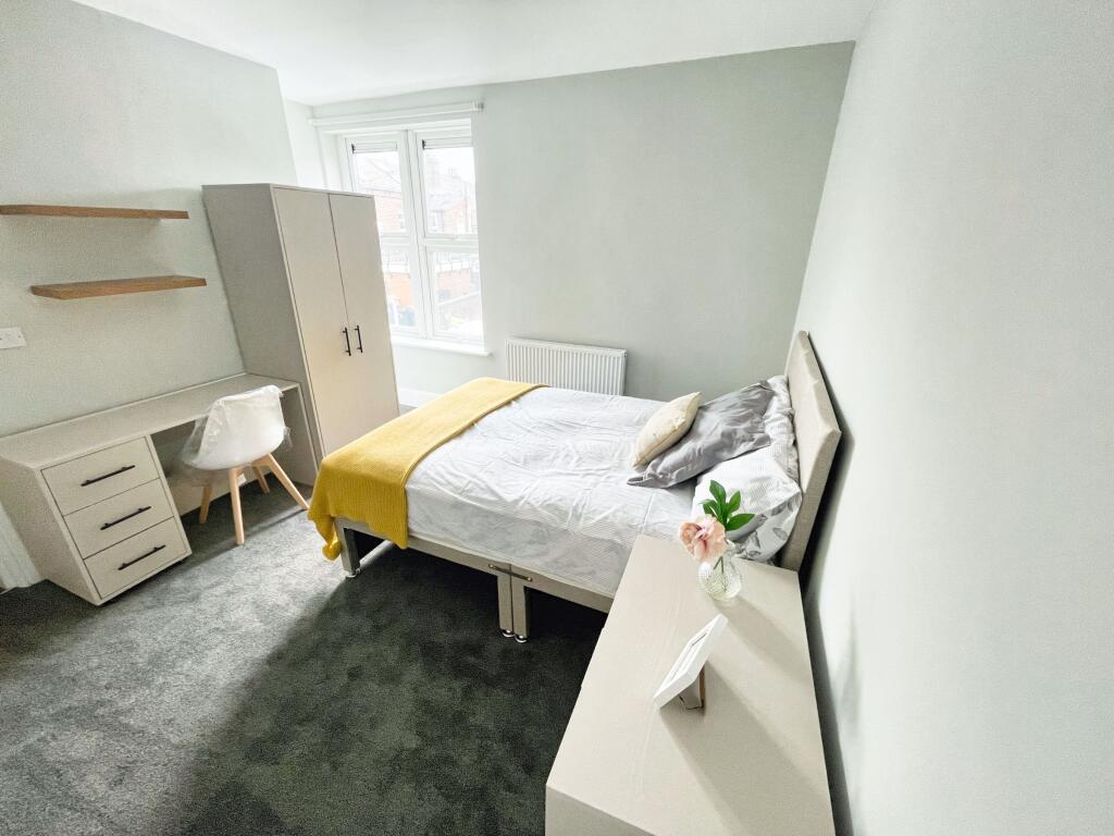 House in Sheffield, Broomfield, Sharrow - View 5