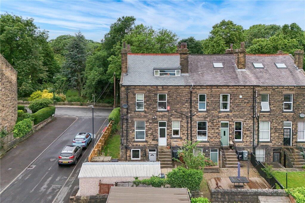 Main image of property: St. Andrews Avenue, Morley, Leeds, West Yorkshire, LS27