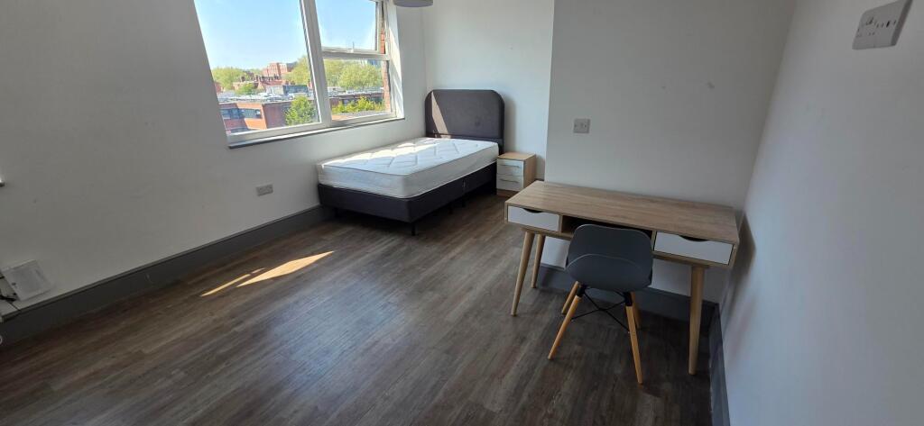 Apartment in Derby - More