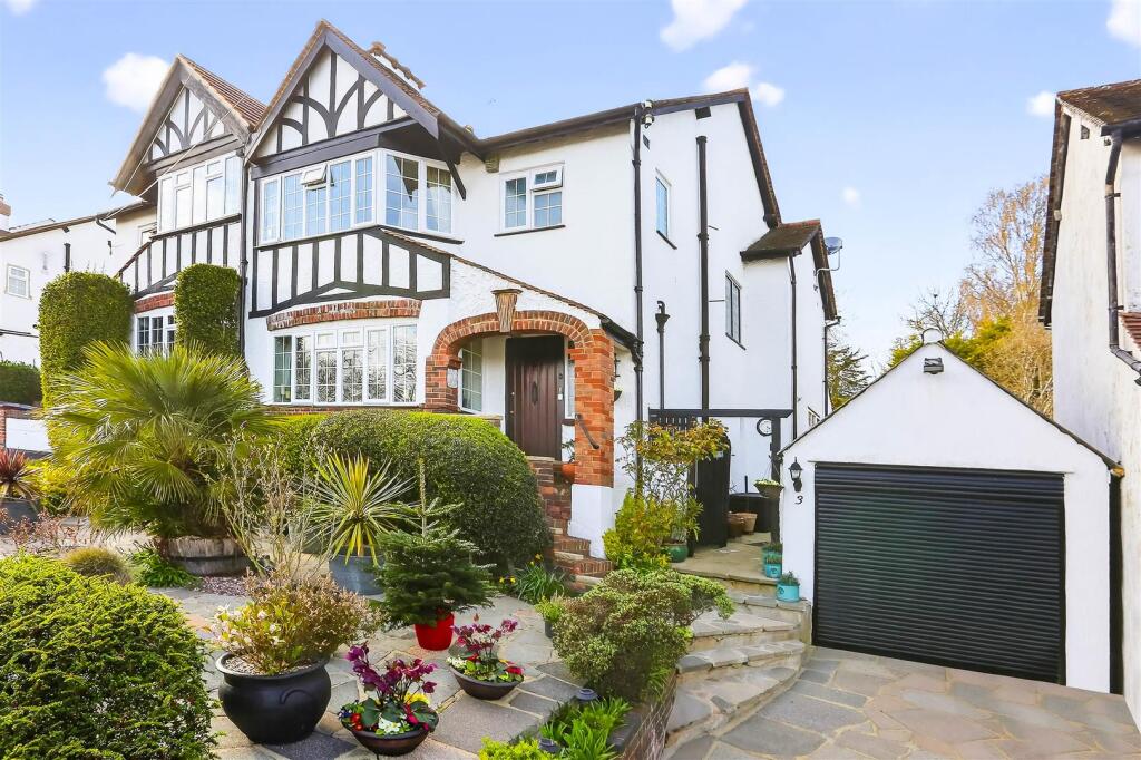 Main image of property: Oakhurst Rise, Carshalton