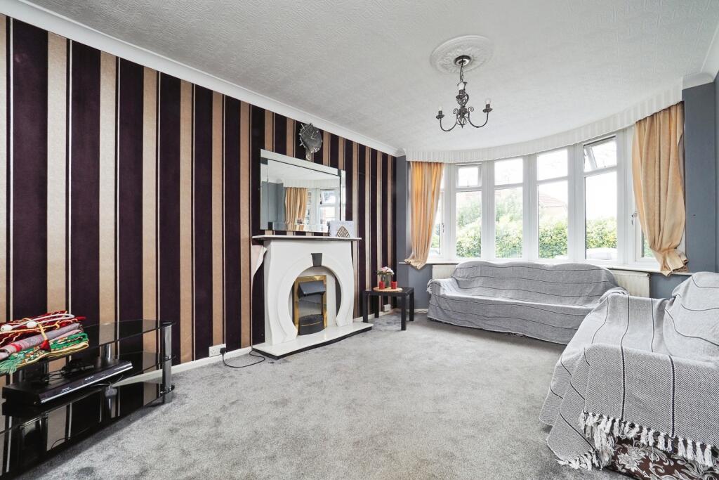 House in Nottingham, Beechdale - View 5