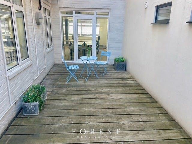 Terrace.jpg