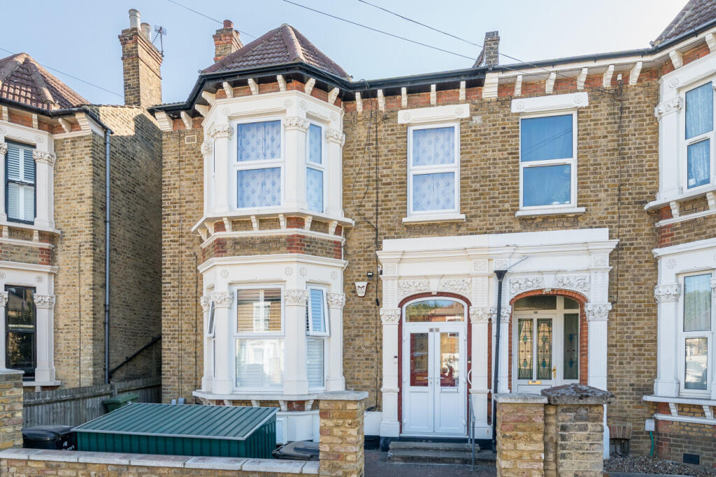 Main image of property: Howard Road, London, SE20