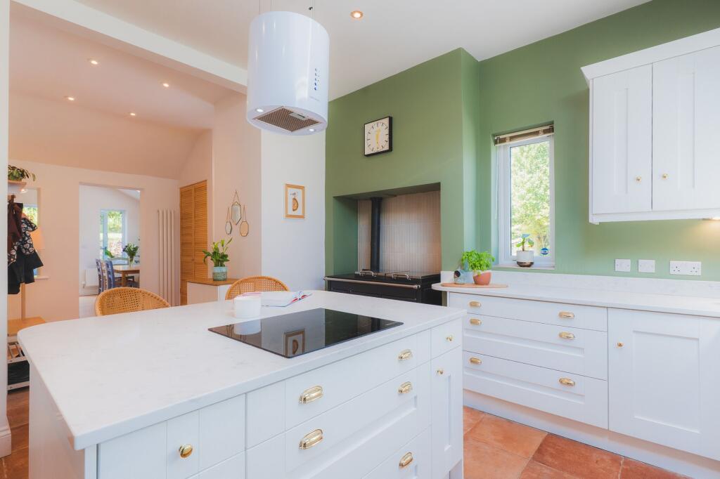 Sylvan House, Eddisbury Hill, Delamere, Northwich, CW8 2HY photo 4
