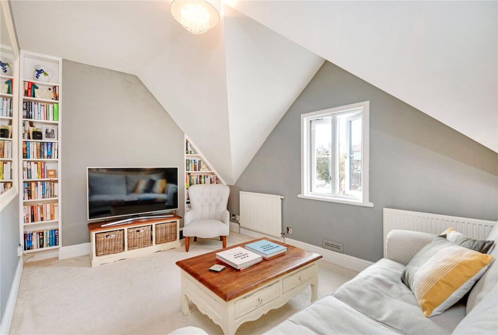 Canfield Place, London, NW6 photo 2