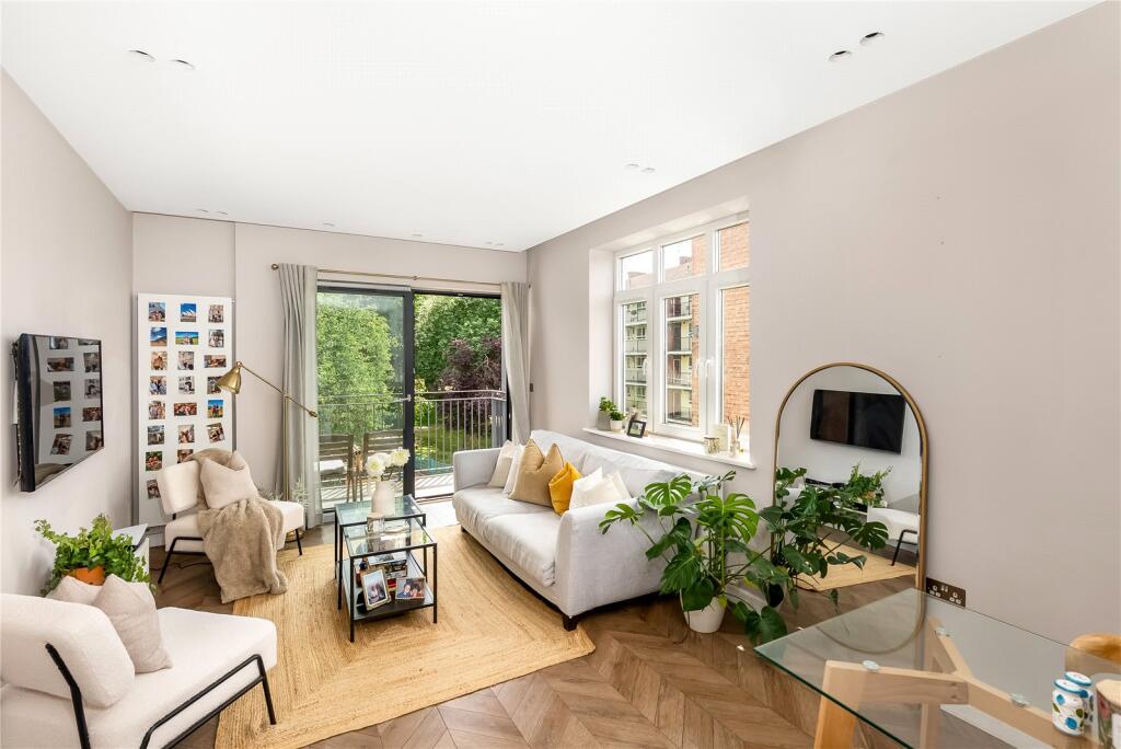 Main image of property: Heather Close, London, SW8