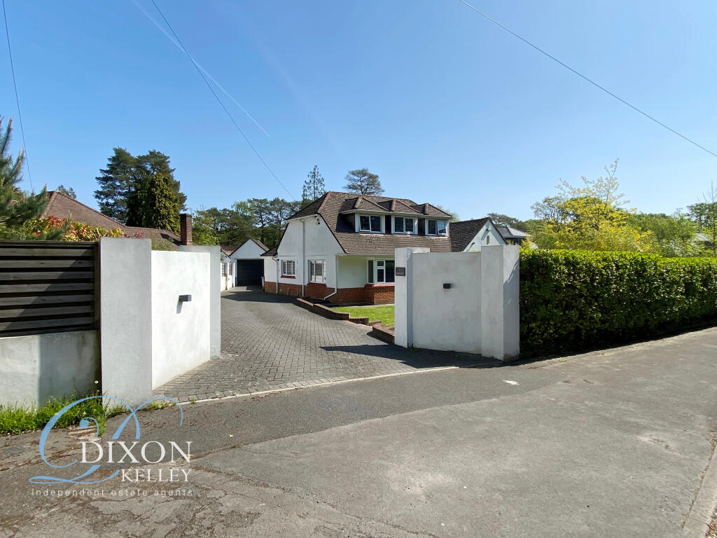 Oakland Walk, West Parley, Ferndown, Dorset