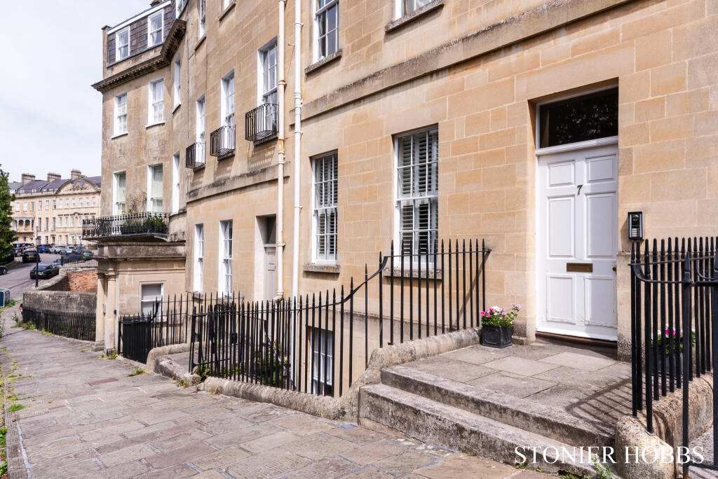Lansdown Place West, Lansdown, Bath, Bath And North East Somerset - View 2