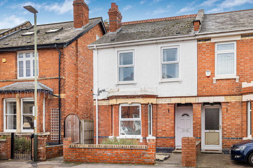 Main image of property: Oakland Avenue, Cheltenham, GL52 3EP