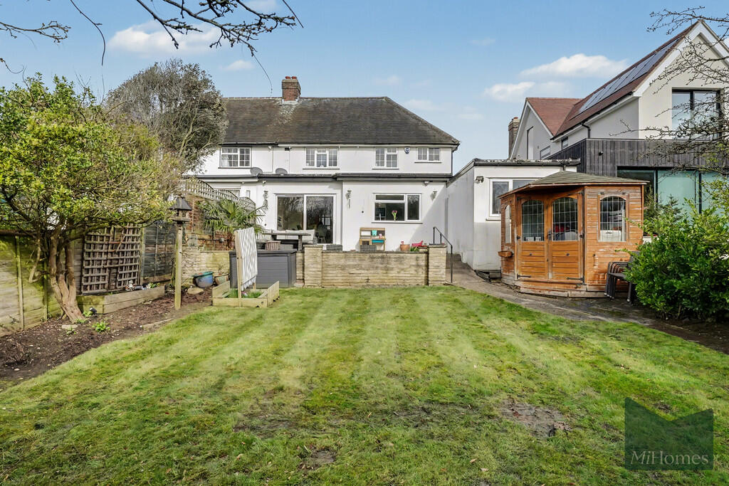 Billy Lows Lane, Potters Bar photo 4