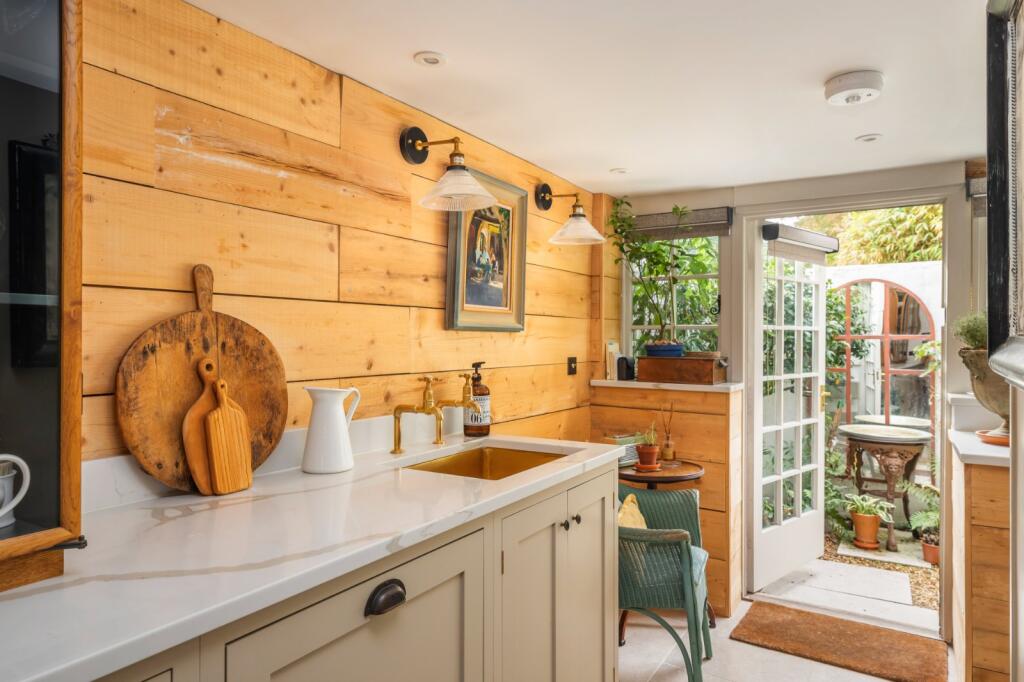 House in New Forest, Beaulieu - View 5