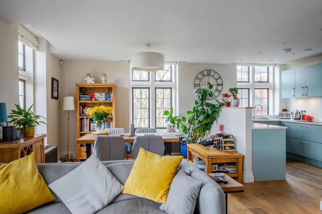 Main image of property: Kings Drive, Midhurst, GU29