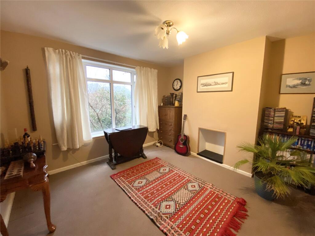 Dilston Avenue, Hexham, NE46 photo 3