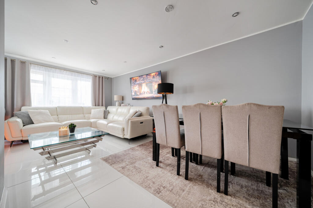 Main image of property: Penfold Way, Maidstone, ME15