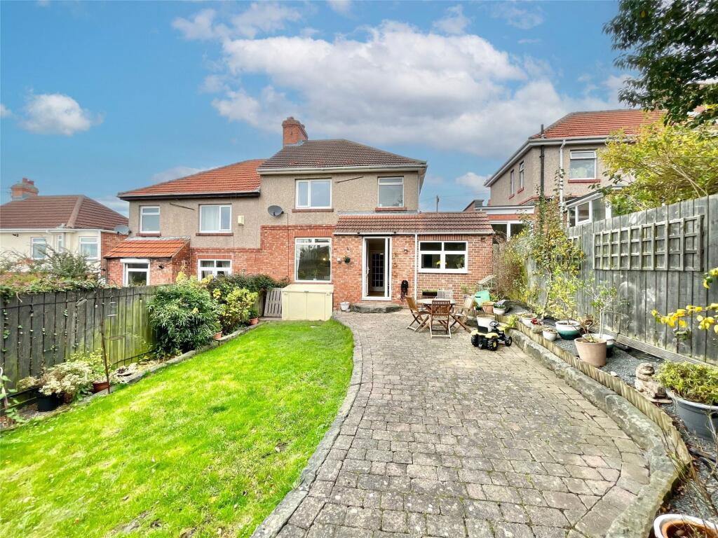 House in Newcastle upon Tyne - View 4