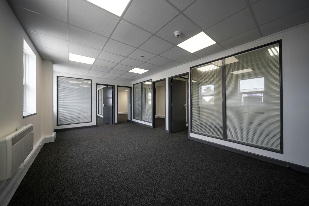 knighton Heath Industrial Estate Unit 5_28.jpg