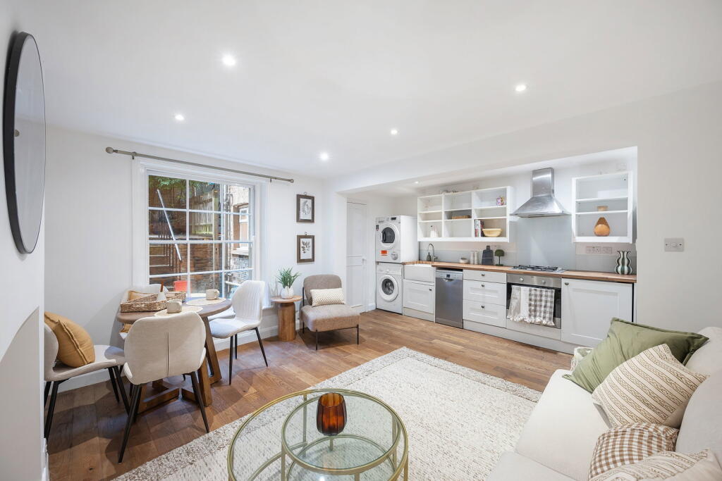 Apartment in London - View 4