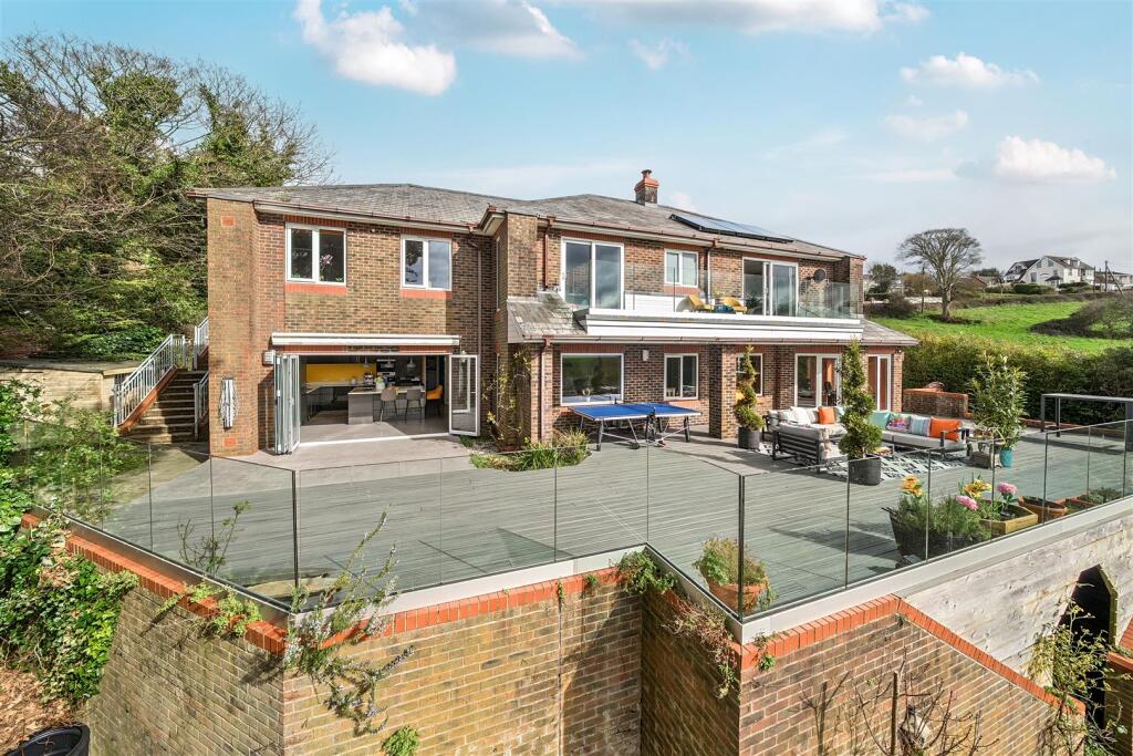 5-bed detached on New Road, Instow, Bideford, £2,000,000