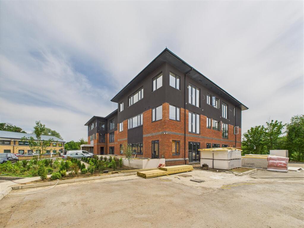 Kingfisher House photo 3
