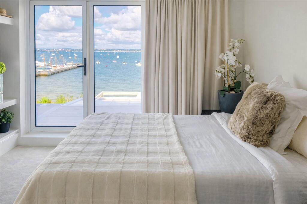 Additional image 15 of The Horseshoe, Poole, Dorset, BH13