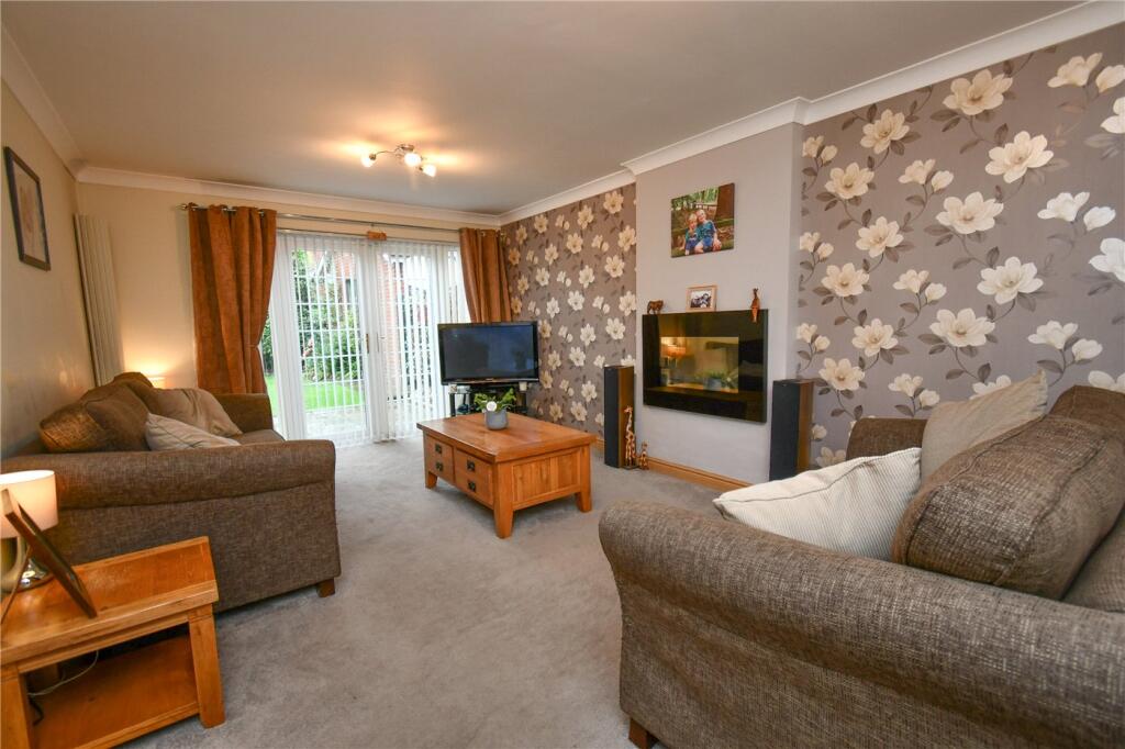 House in Wirral, Liverpool City Region - View 2