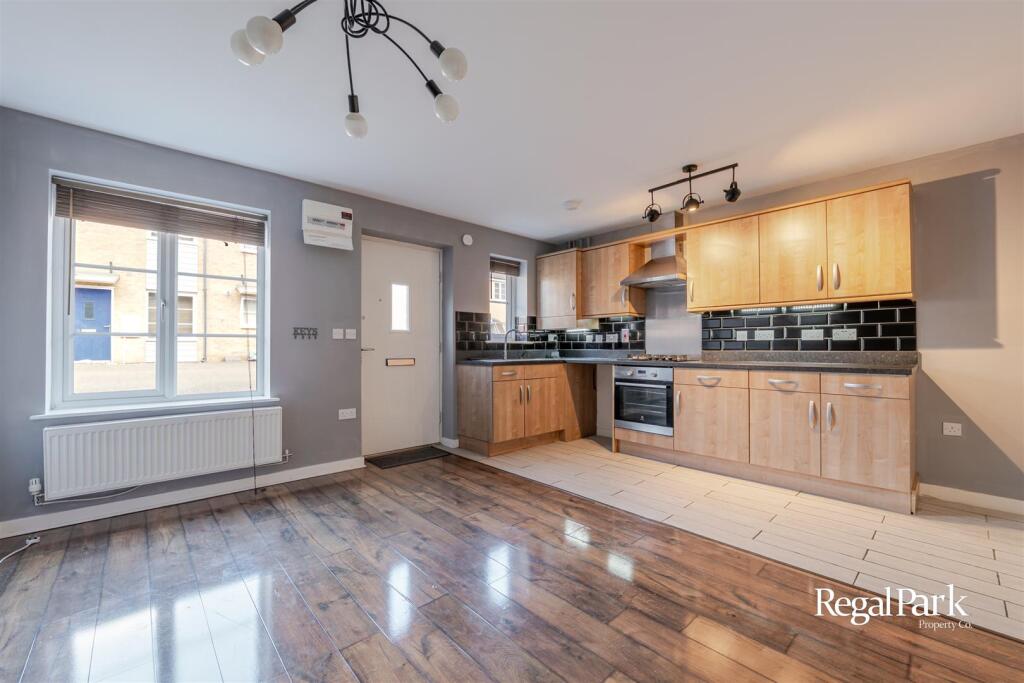 House in Peterborough, Cardea - View 2