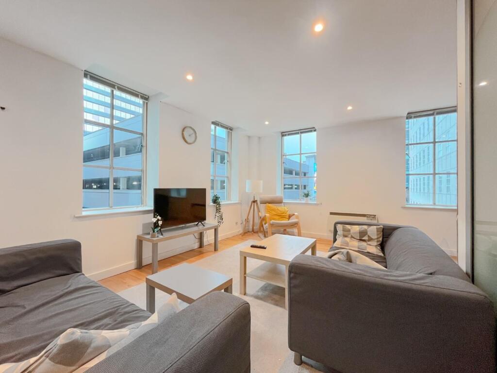 Main image of property: Park House Apartments, 11 Park Row, Leeds