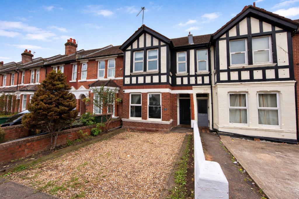2-bed flat on Shirley, Southampton, £170,000