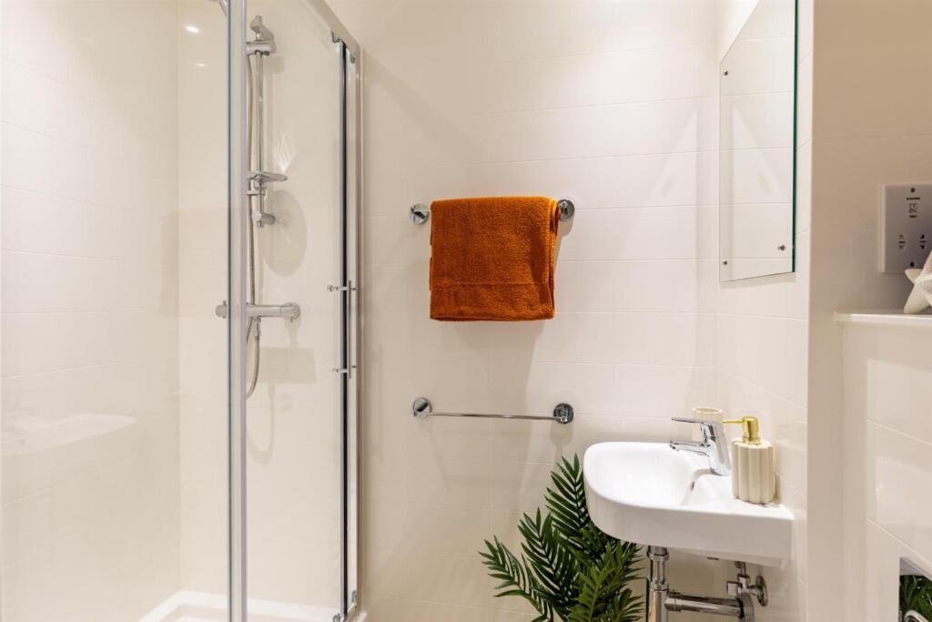 1 bedroom flat share for rent