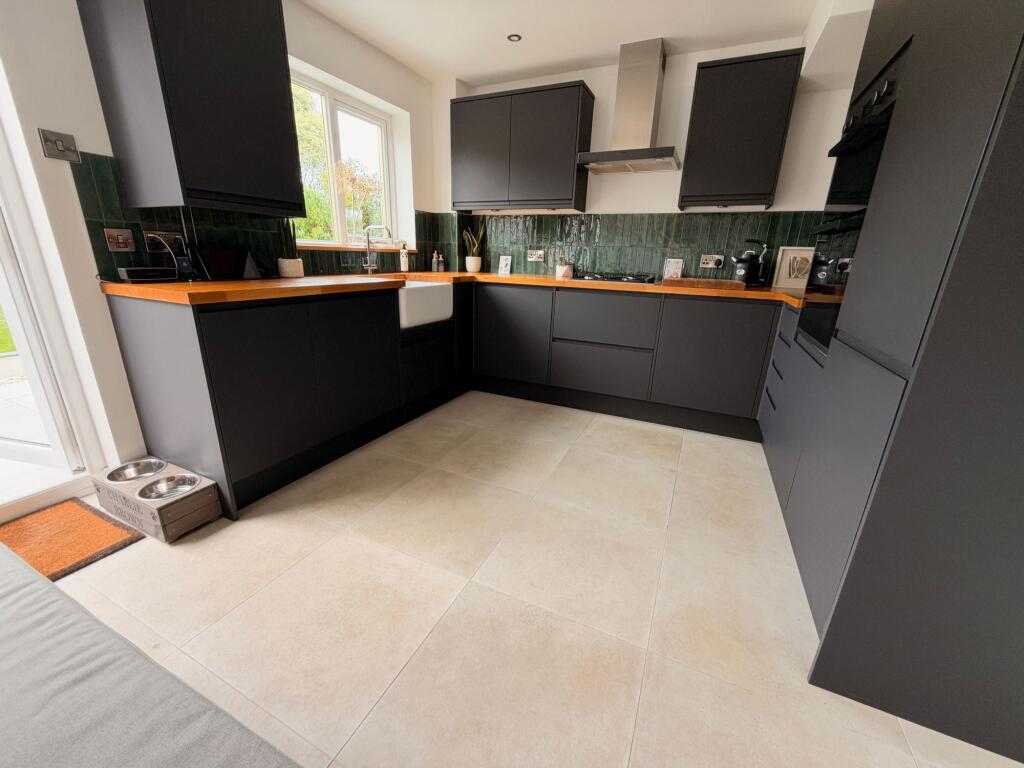House in Truro - View 5