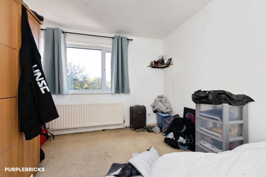 Apartment in Newcastle upon Tyne - View 5