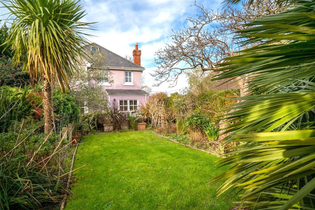 Blackbridge Road, Freshwater photo 3