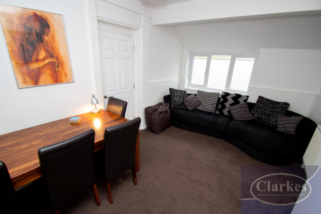 House in Bournemouth, Winton - View 3