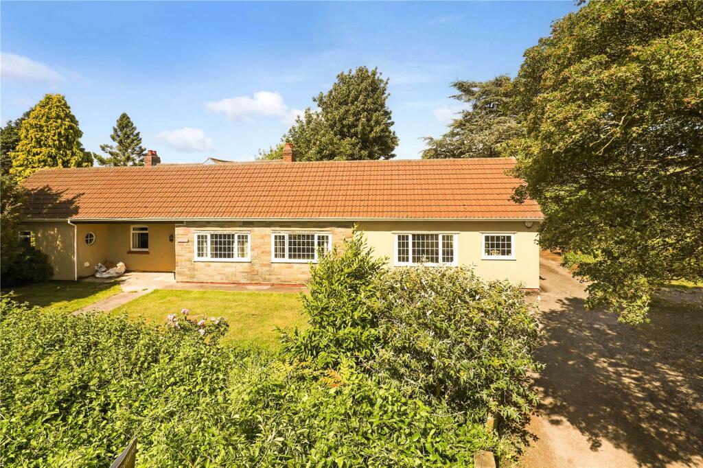 Main image of property: Wrington Hill, Wrington, Bristol, Somerset, BS40