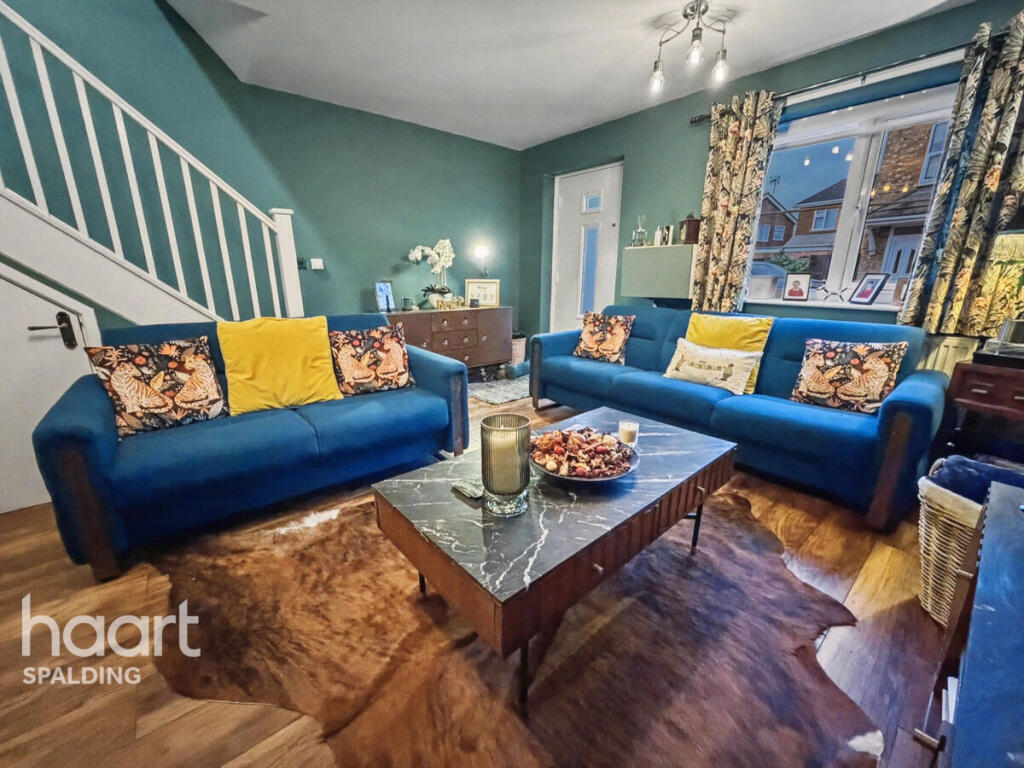Main image of property: Youngs Row, Sutton Bridge