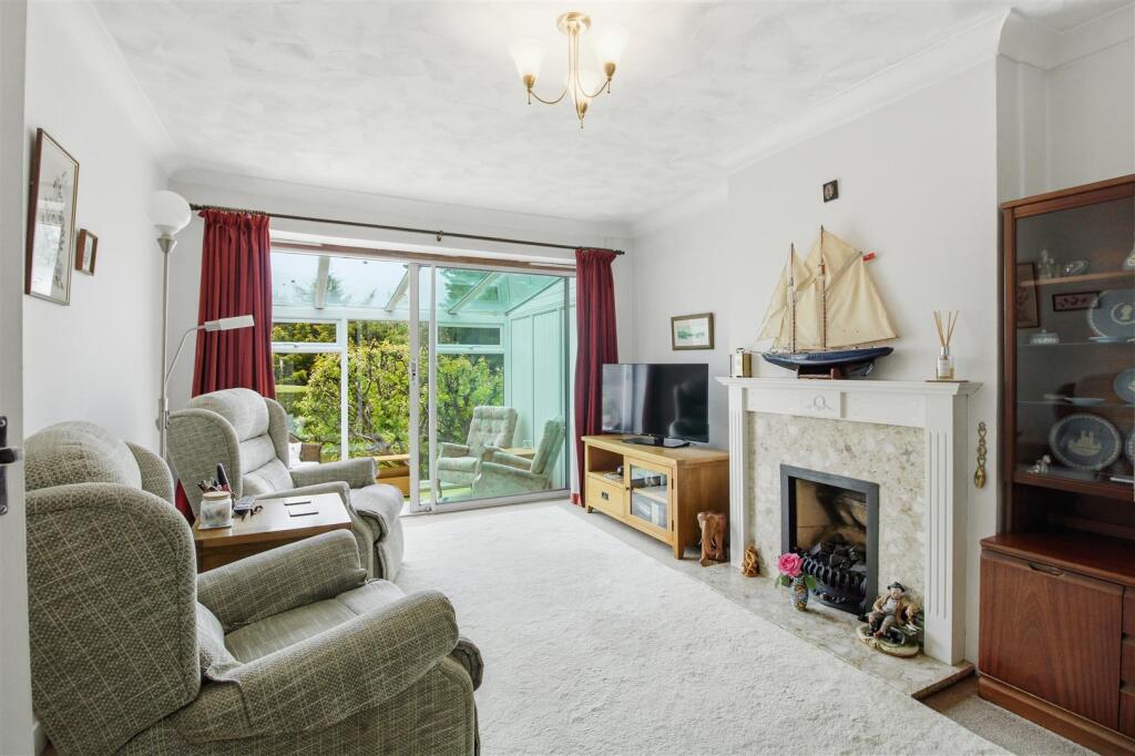 Valley Drive, Seaford - View 2