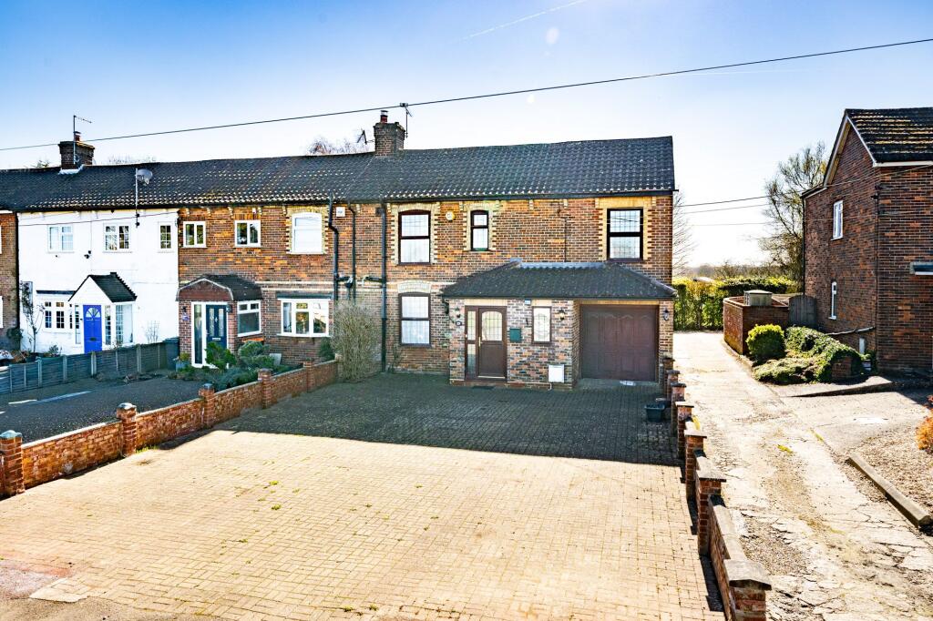 Main image of property: Dunstable Road, Caddington, LU1