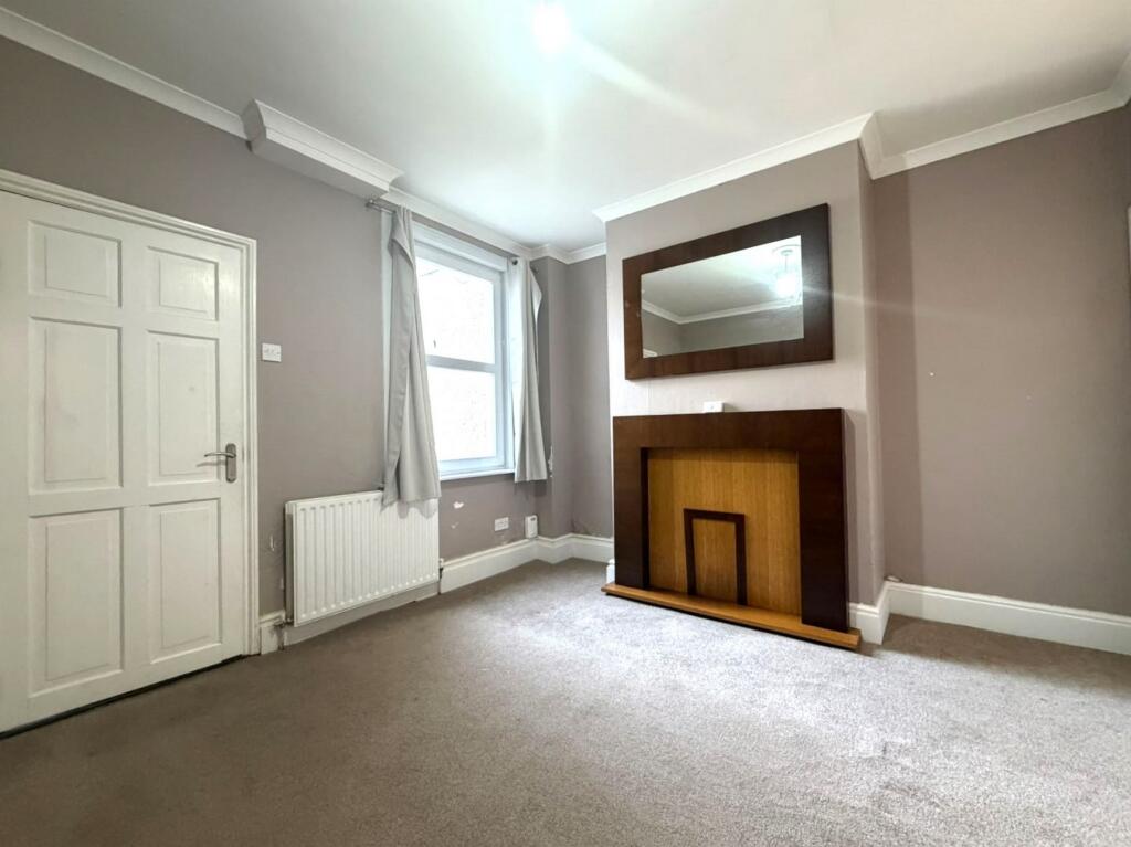 House in Swindon - View 4