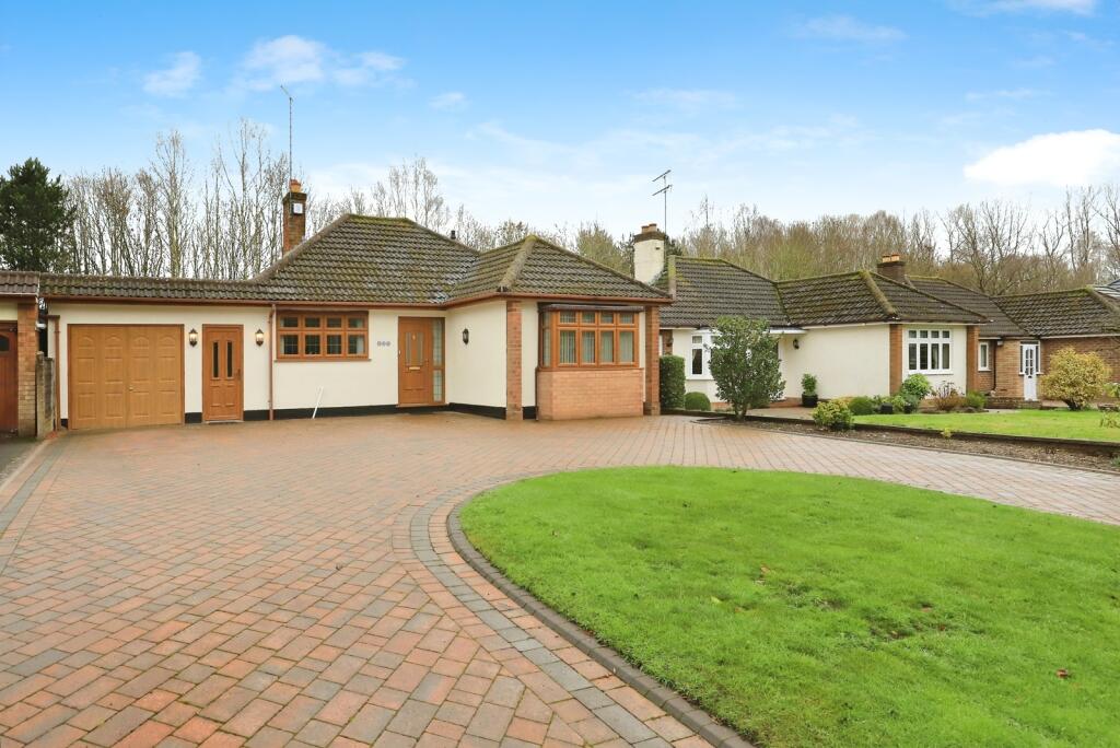 Main image of property: Yew Tree Lane, Wolverhampton, West Midlands, WV6