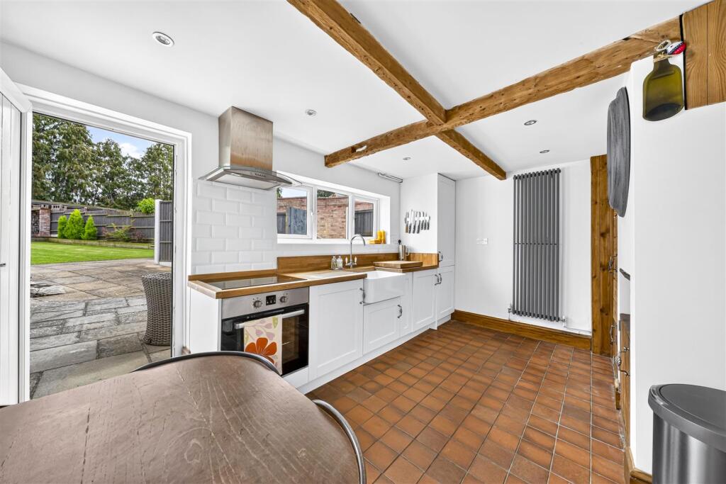 House in Charnwood, Shepshed - More