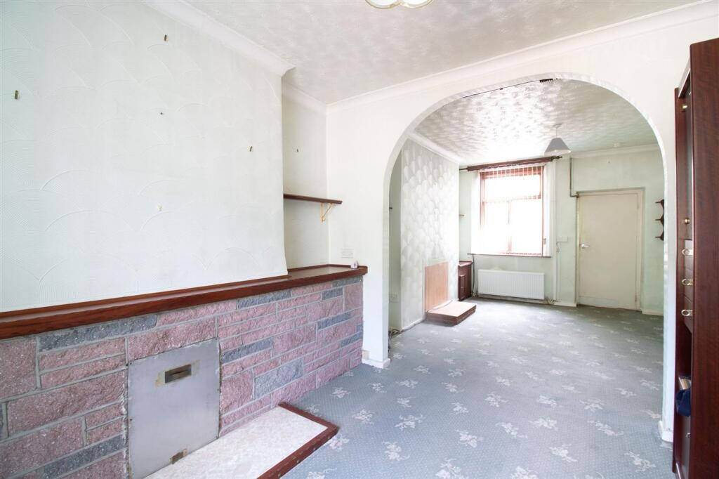 Bridge Street, Abercarn, NP11 - View 5