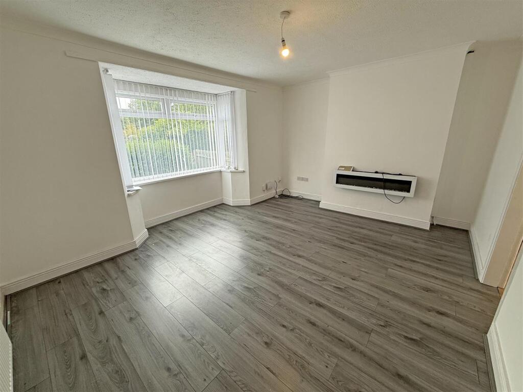 House in North Tyneside, North East - View 2