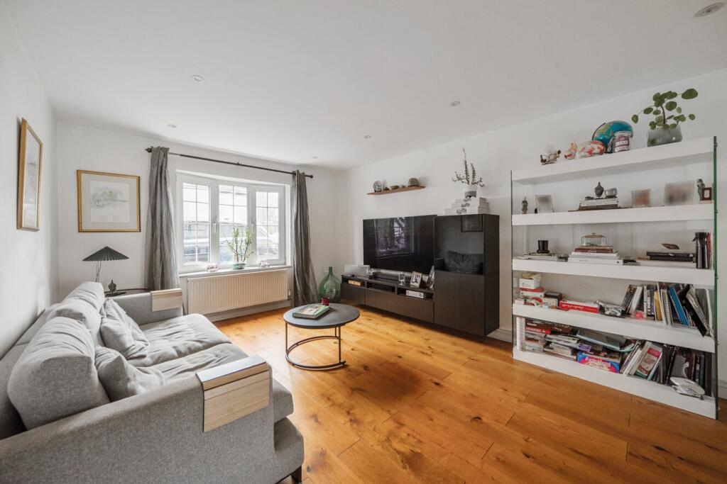 Main image of property: Claremont Avenue, Motspur Park, KT3